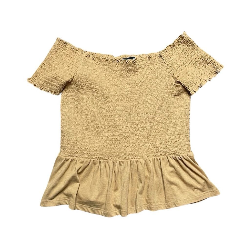 American Eagle Smocked Off-Shoulder Top Top Yellow Size Medium